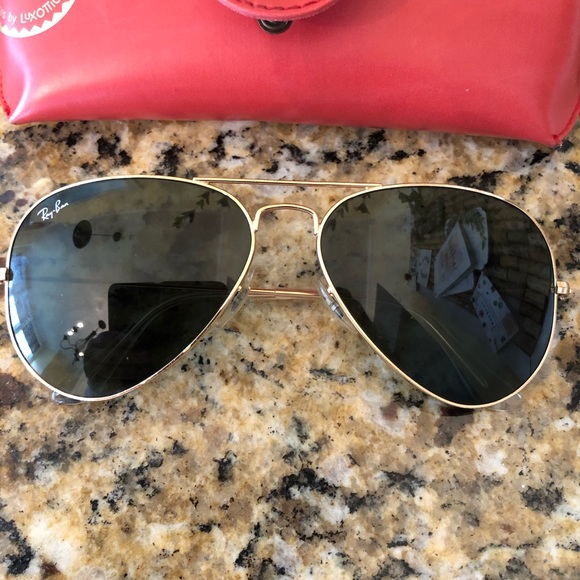 Ray-ban sunglasses - Picture 1 of 5